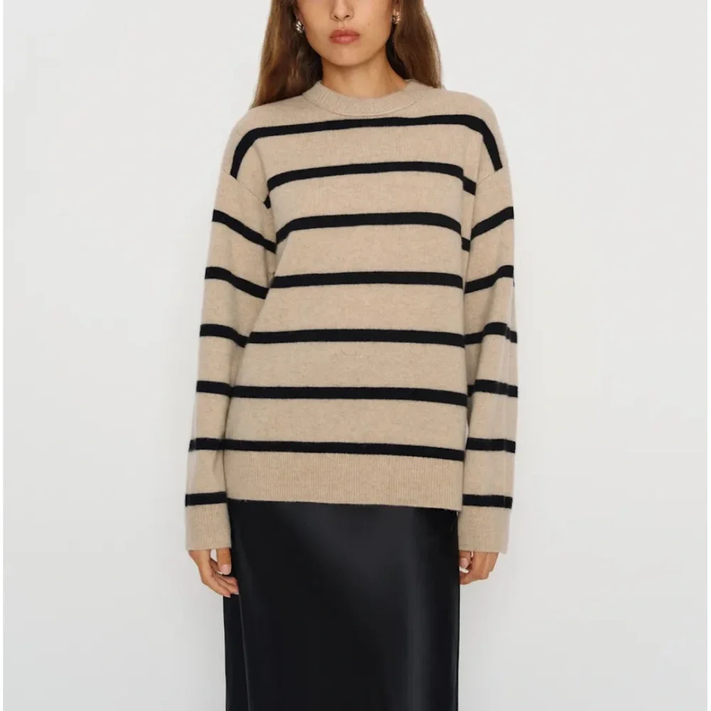 Reformation wool sweater NWT - Picture 6 of 8